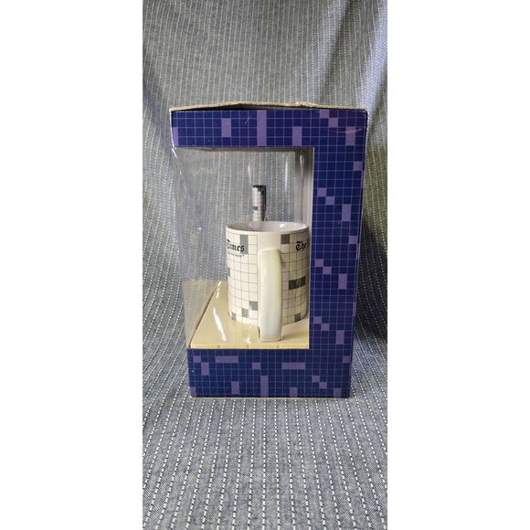 VERY RARE - THE NEW YORK TIMES CROSSWORD PUZZLE GIFT SET BY EXCALIBUR 2004 - Picture 4 of 4